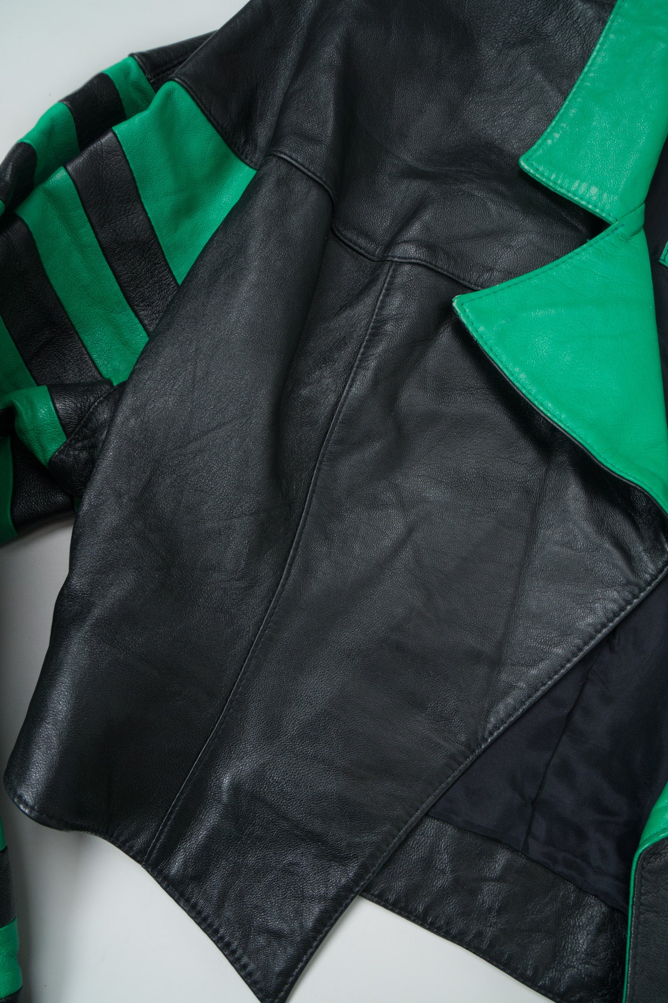 Cropped Stripe Leather Jacket - Image 13