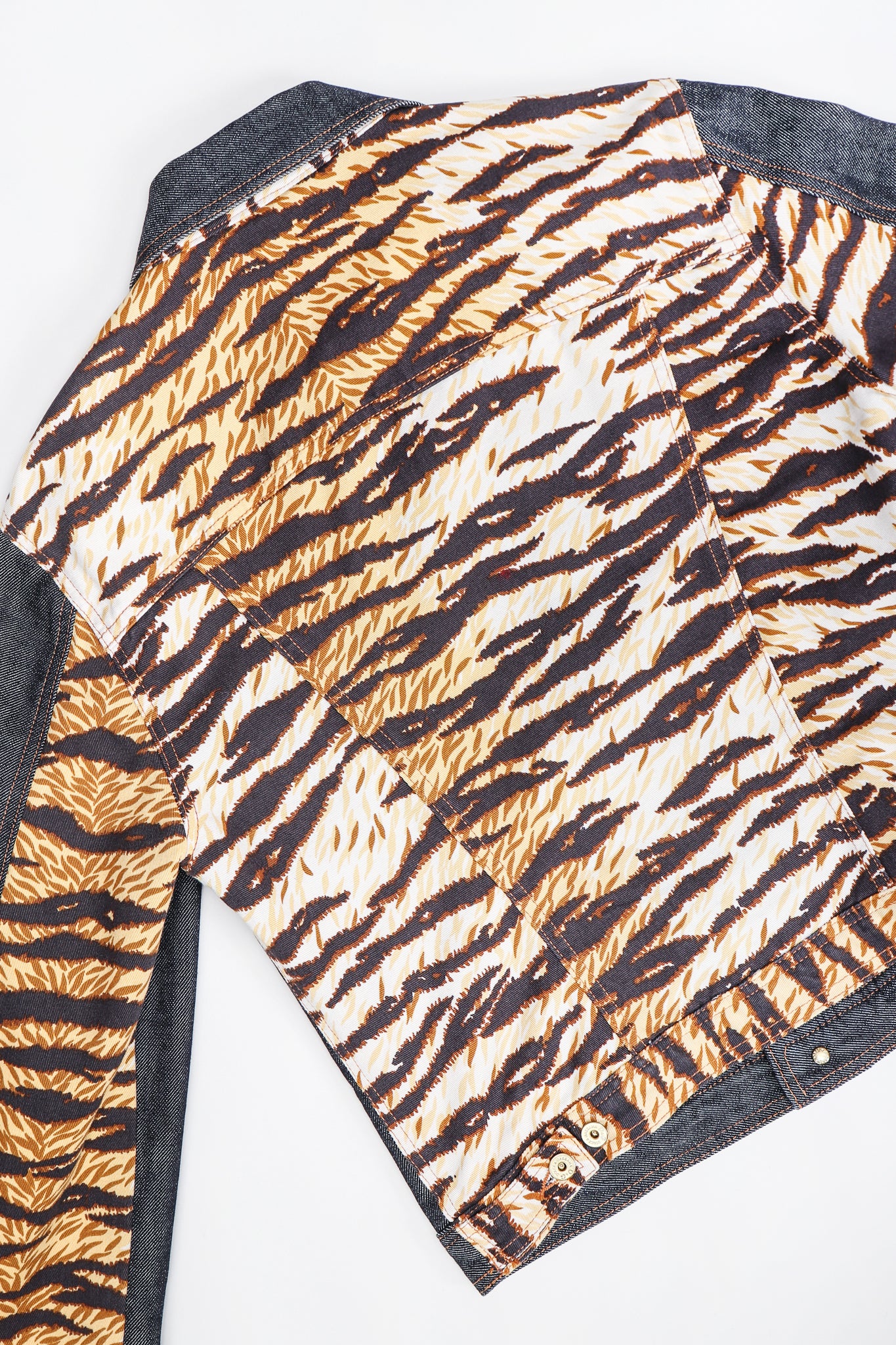 D&G Animal Contrast Denim Jacket - Image 9