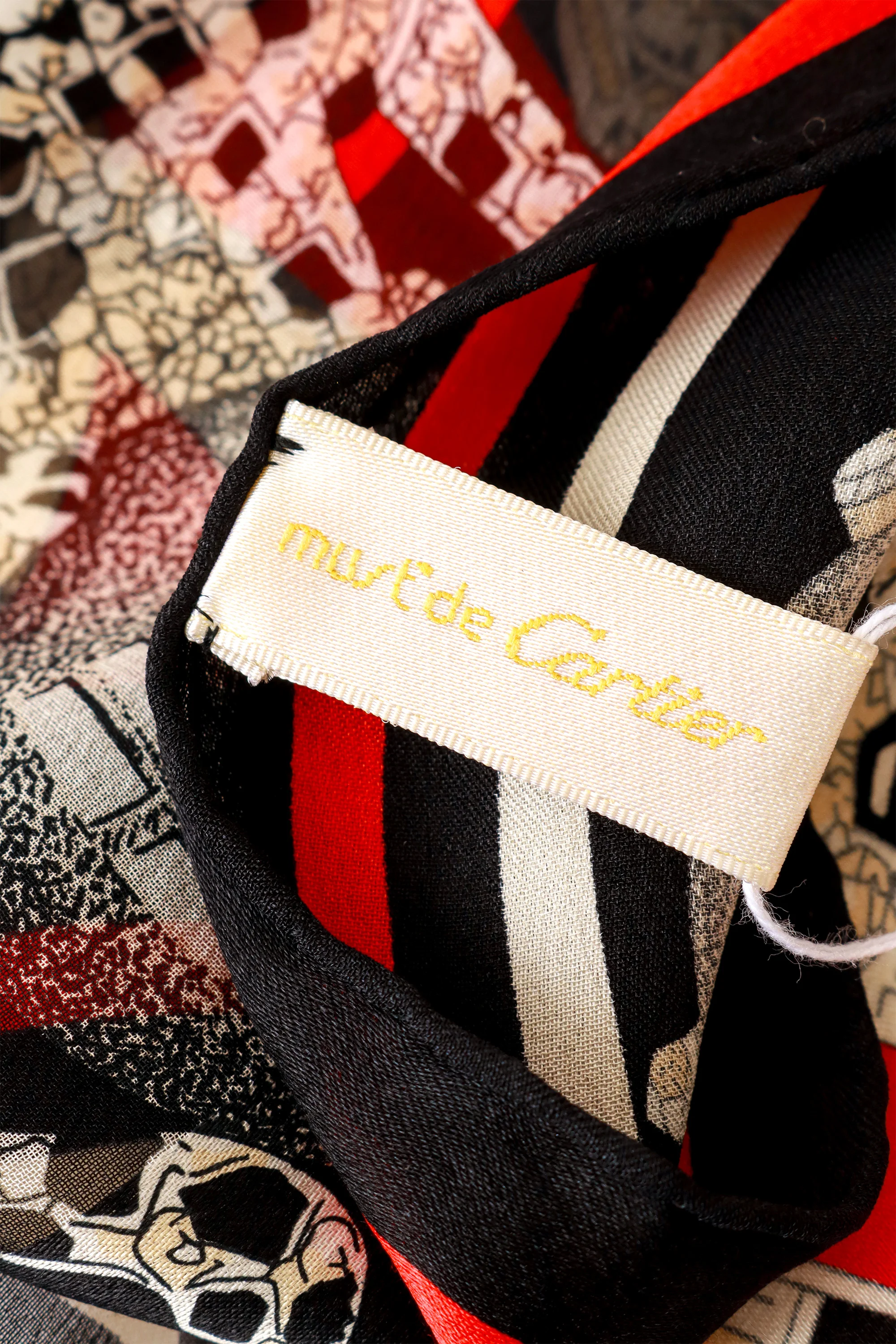 Diamond Tiger Scarf - Image 5