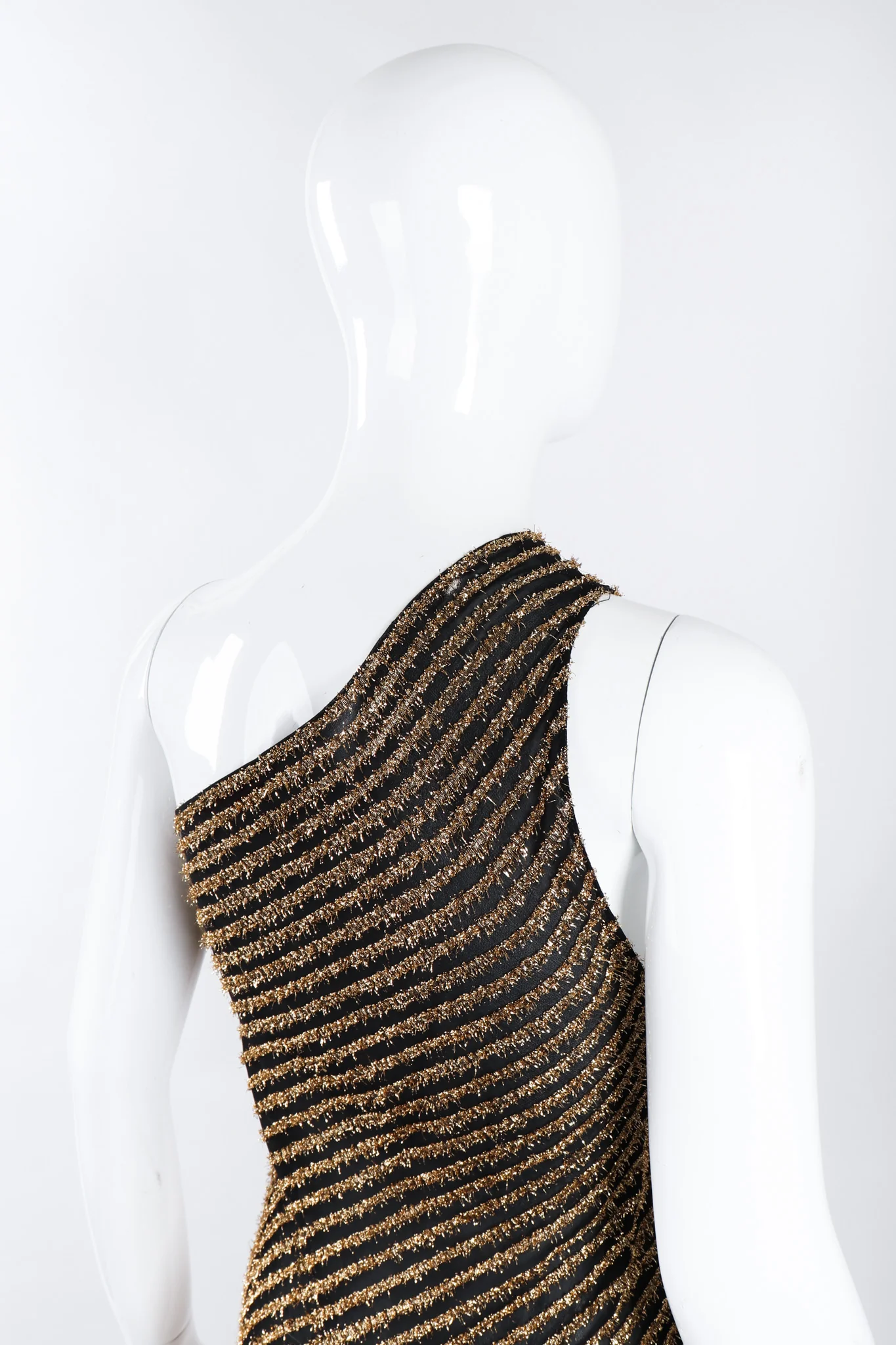 Gold Lamé One-Shoulder Gown - Image 7