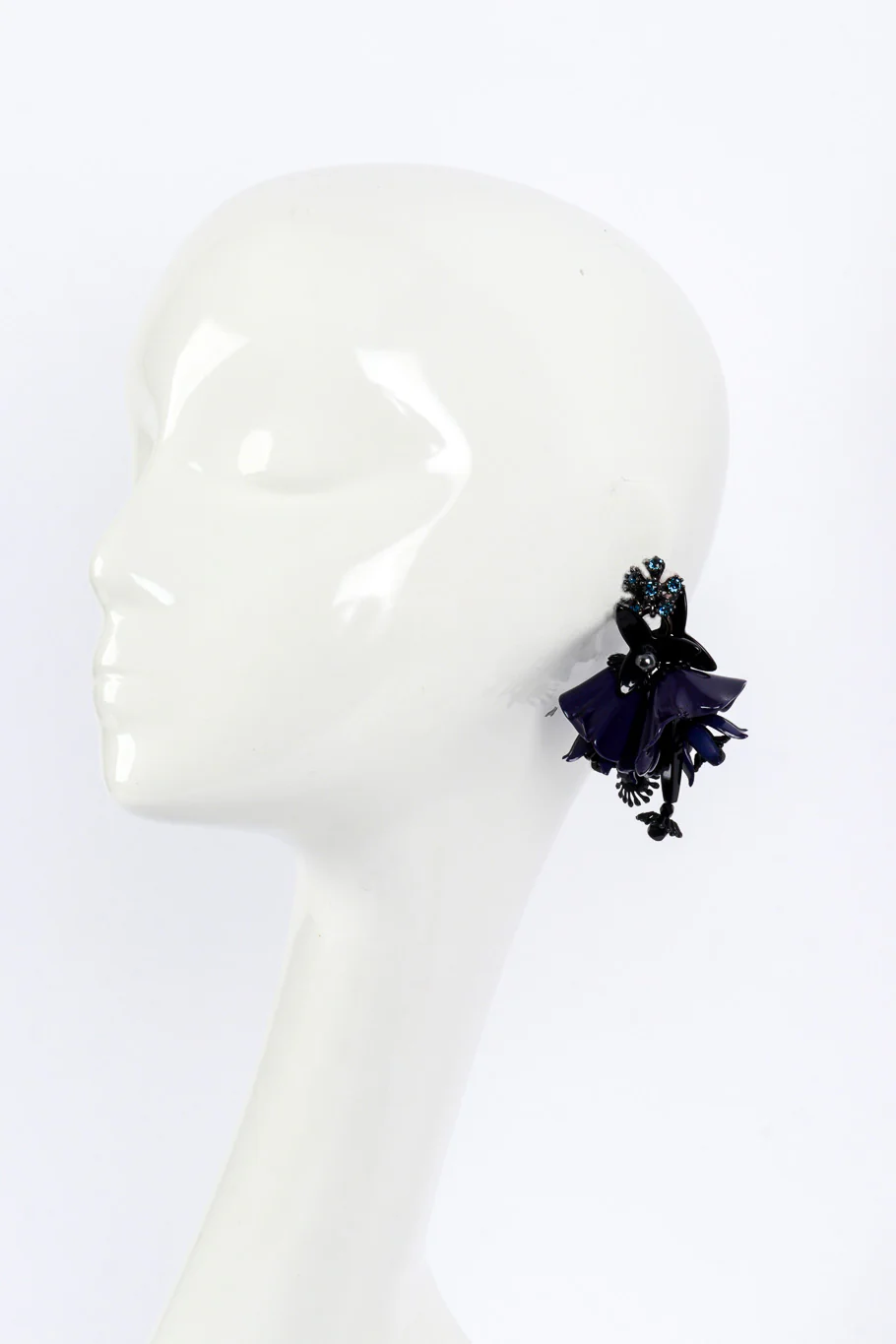 Hibiscus Cluster Earrings - Image 3