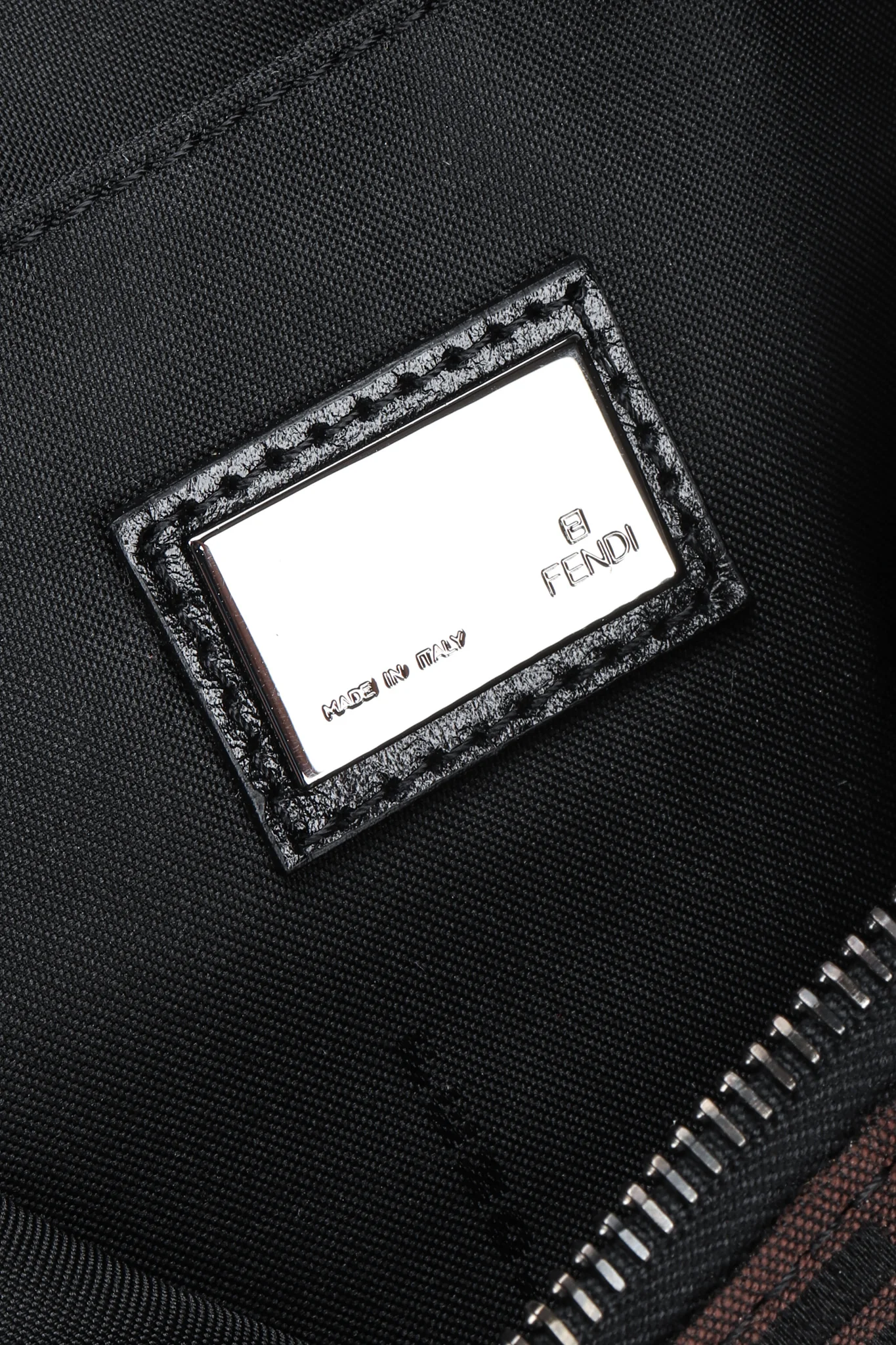 Zucca Mini Bag - Image 12